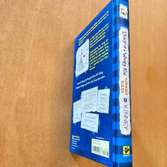 Diary of a Wimpy Kid Book 2: Rodrick Rules - Picture 3 of 6